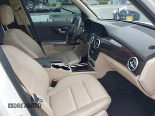 2015 Mercedes-Benz GLK 350 с VIN WDCGG8JB2FG436299, выставлен на аукционе IAAI как лот 42439186 с пробегом 129 313 миль миль и . История ставок и продаж доступна на DreamBid. Изображение 5.