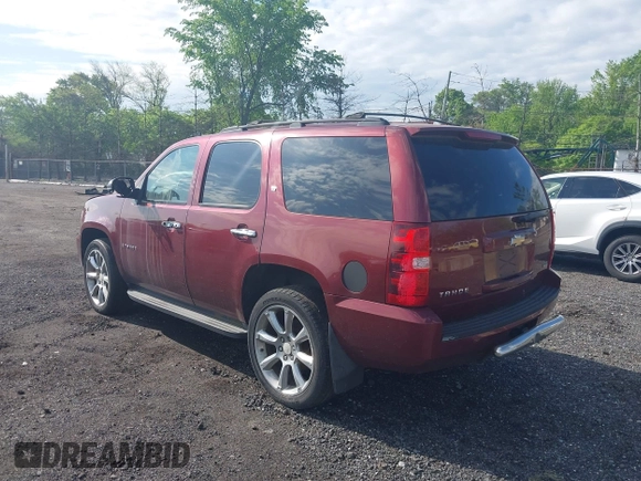 2009 Chevrolet Tahoe 2LT z VIN 1GNFK23079R138145, wystawiony jako IAAI lot #42109914 z przebiegiem 211 063 mil mil oraz . Historia ofert i sprzedaży dostępna na DreamBid. Obrazek 3.