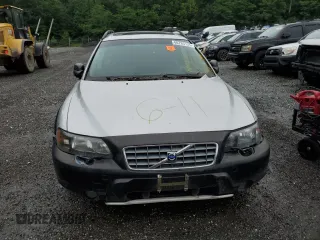 2001 Volvo V70 with VIN YV1SZ58D811036687, listed as a Copart auction lot 60785155 with Not provided miles and Salvage title. Bid and sale history available at DreamBid. Image 5.