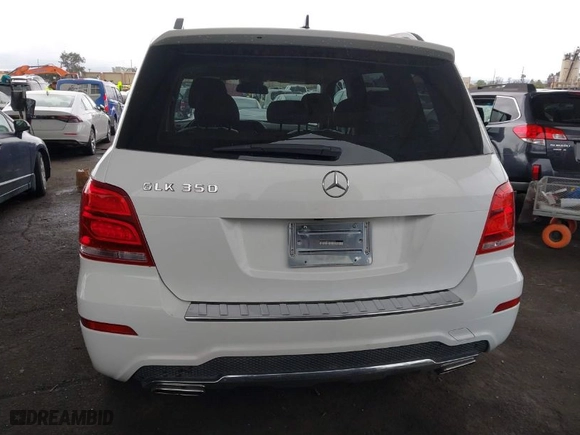 2013 Mercedes-Benz GLK-Class GLK 350 with VIN WDCGG5HB8DF965084, listed as a IAAI auction lot 41788621 with 98,392 mi miles. Bid and sale history available at carsss.com. Image 17.