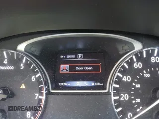 2019 Nissan Pathfinder SL with VIN 5N1DR2MM0KC577690, listed as a IAAI auction lot 42041700 with 133,392 mi miles and . Bid and sale history available at DreamBid. Image 15.