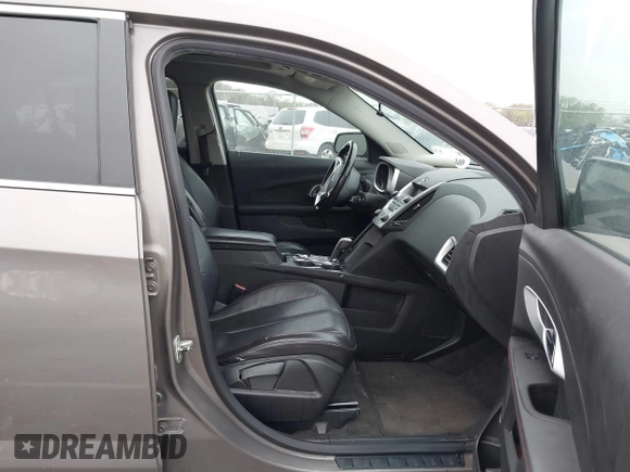 2010 Chevrolet Equinox LT w/2LT with VIN 2CNALPEW5A6229411, listed as a IAAI auction lot 41921040 with 1 mi miles. Bid and sale history available at carsss.com. Image 5.