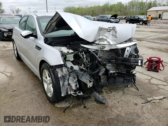 2014 Kia Optima LX z VIN 5XXGM4A73EG266544, wystawiony jako Copart lot #53988705 z przebiegiem 66 356 mil mil oraz Szkoda całkowita • Salvage title. Historia ofert i sprzedaży dostępna na DreamBid. Obrazek 14.