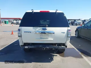 2008 Ford Expedition Max Limited с VIN 1FMFK20598LA05165, выставлен на аукционе IAAI как лот 42544119 с пробегом 230 904 миль миль и . История ставок и продаж доступна на DreamBid. Изображение 6.