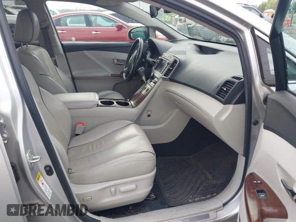 2011 Toyota Venza with VIN 4T3ZA3BB4BU045476, listed as a IAAI auction lot 42186161 with 135,932 mi miles and . Bid and sale history available at DreamBid. Image 5.