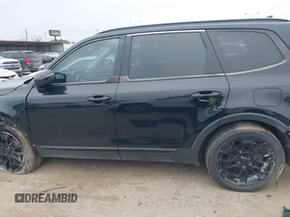 2021 Kia Telluride EX with VIN 5XYP3DHC0MG103186, listed as a IAAI auction lot 41566802 with 70,879 mi miles and . Bid and sale history available at DreamBid. Image 14.