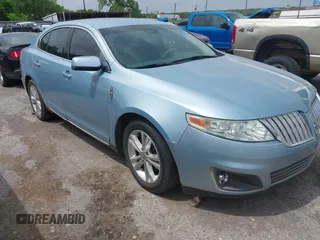 2009 Lincoln MKS with VIN 1LNHM94R89G600463, listed as a IAAI auction lot 42138845 with 1 mi miles. Bid and sale history available at carsss.com. Image 1.