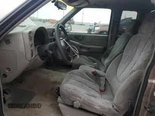 1998 GMC Sonoma SLS with VIN 1GTCS19X0W8508394, listed as a Copart auction lot 41773775 with 156,773 mi miles and Salvage Title. Bid and sale history available at carsss.com. Image 7.