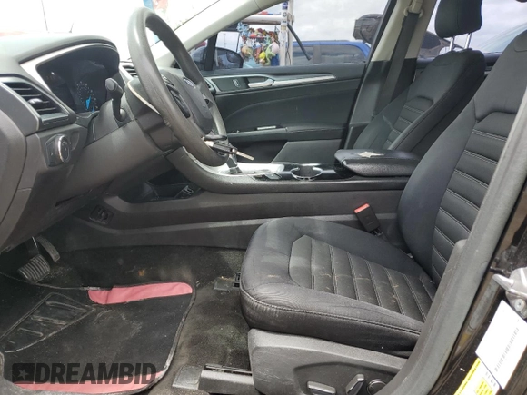 2015 Ford Fusion SE z VIN 3FA6P0H7XFR263179, wystawiony jako Copart lot #58833405 z przebiegiem 194 909 mil mil oraz Czysty tytuł • Clean title. Historia ofert i sprzedaży dostępna na DreamBid. Obrazek 7.