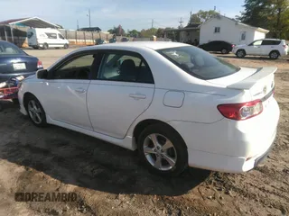 2011 Toyota Corolla L with VIN 2T1BU4EE3BC614784, listed as a IAAI auction lot 42024386 with 210,901 mi miles. Bid and sale history available at carsss.com. Image 3.