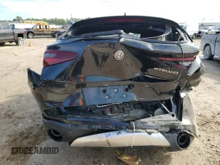2019 Alfa Romeo Stelvio z VIN ZASPAJAN0K7C36435, wystawiony jako Copart lot #88057385 z przebiegiem Nie podano mil oraz Szkoda całkowita • Salvage title. Historia ofert i sprzedaży dostępna na DreamBid. Obrazek 6.