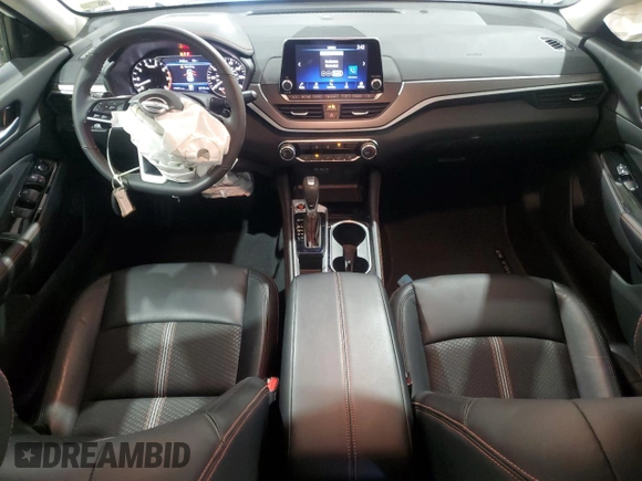 2025 Nissan Altima SR with VIN 1N4BL4CVXSN315043, listed as a Copart auction lot 55392865 with 13,983 mi miles and Clean Title. Bid and sale history available at DreamBid. Image 8.