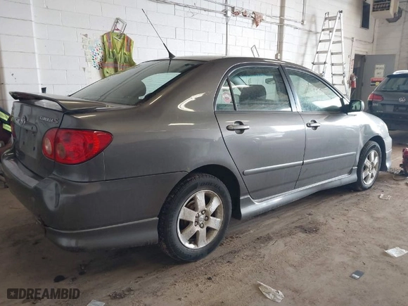 2007 Toyota Corolla CE with VIN 1NXBR32E97Z835666, listed as a IAAI auction lot 41948458 with 214,636 mi miles. Bid and sale history available at carsss.com. Image 4.