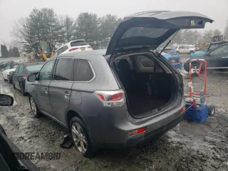2014 Mitsubishi Outlander GT with VIN JA4JZ4AX2EZ009731, listed as a Copart auction lot 38760334 with 167,645 mi miles and Salvage title. Bid and sale history available at DreamBid. Image 2.