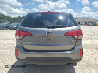 2015 Kia Sorento LX with VIN 5XYKTCA6XFG563967, listed as a Copart auction lot 62505855 with 194,440 mi miles and Clean title. Bid and sale history available at DreamBid. Image 6.