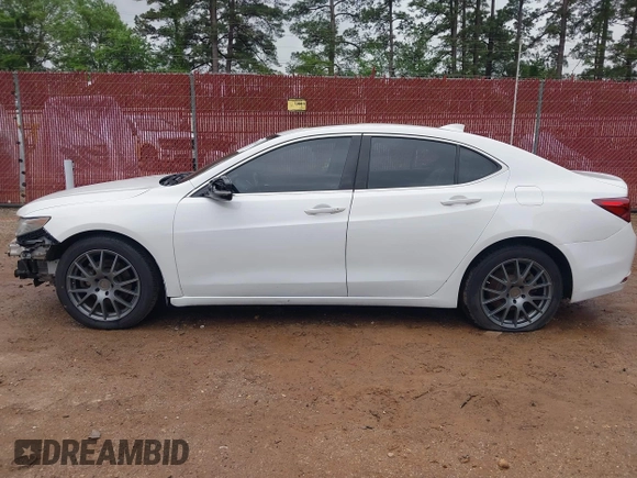2015 Acura TLX V6 Tech with VIN 19UUB2F55FA024728, listed as a IAAI auction lot 41933939 with 185,413 mi miles. Bid and sale history available at carsss.com. Image 18.