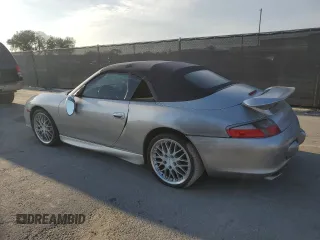 2002 Porsche 911 z VIN WP0CA29962S651664, wystawiony jako Copart lot #51044445 z przebiegiem 95 958 mil mil oraz Czysty tytuł • Clean title. Historia ofert i sprzedaży dostępna na DreamBid. Obrazek 2.