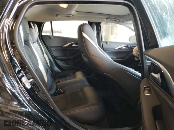 2018 Infiniti QX30 Premium with VIN SJKCH5CP8JA041948, listed as a Copart auction lot 53582513 with 56,915 mi miles and Salvage title. Bid and sale history available at DreamBid. Image 10.