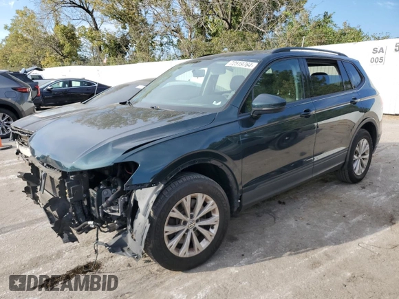 2018 Volkswagen Tiguan S z VIN 3VV1B7AX9JM043240, wystawiony jako Copart lot #72519764 z przebiegiem 129 138 mil mil oraz Szkoda całkowita • Salvage title. Historia ofert i sprzedaży dostępna na DreamBid. Obrazek 1.