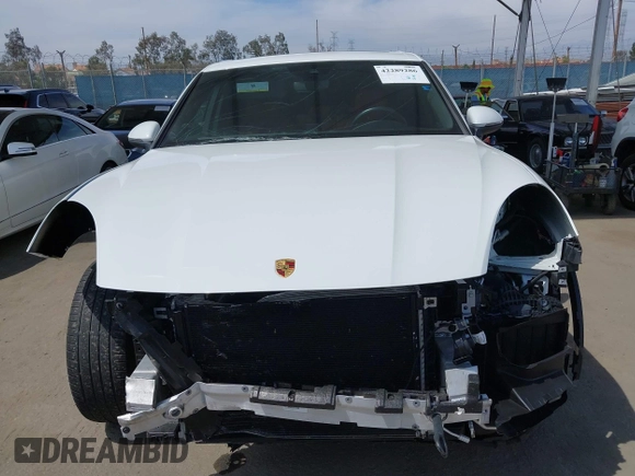 2019 Porsche Cayenne с VIN WP1AA2AY3KDA14678, выставлен на аукционе IAAI как лот 42289286 с пробегом 46 015 миль миль и . История ставок и продаж доступна на DreamBid. Изображение 12.