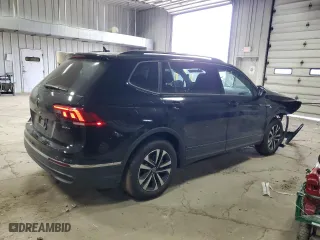 2024 Volkswagen Tiguan S with VIN 3VVFB7AX3RM138720, listed as a Copart auction lot 82703014 with 2,425 mi miles and Salvage Title. Bid and sale history available at carsss.com. Image 3.