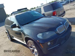2008 BMW X5 4.8i z VIN 5UXFE83538LZ47110, wystawiony jako IAAI lot #42363158 z przebiegiem 217 820 mil mil oraz . Historia ofert i sprzedaży dostępna na DreamBid. Obrazek 1.