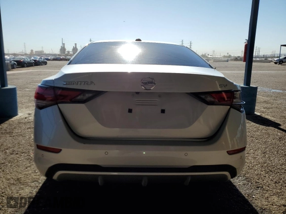2021 Nissan Sentra SV z VIN 3N1AB8CV0MY248123, wystawiony jako Copart lot #56487875 z przebiegiem 71 567 mil mil oraz Czysty tytuł • Clean title. Historia ofert i sprzedaży dostępna na DreamBid. Obrazek 6.