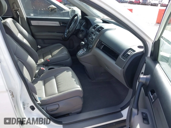 2011 Honda CR-V EX-L with VIN 5J6RE4H7XBL052197, listed as a IAAI auction lot 41827999 with 105,399 mi miles. Bid and sale history available at carsss.com. Image 5.