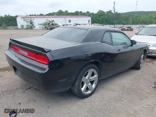 2010 Dodge Challenger R/T with VIN 2B3CJ5DT6AH283515, listed as a IAAI auction lot 42091794 with 1 mi miles. Bid and sale history available at carsss.com. Image 4.