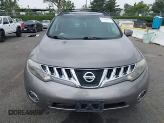 2010 Nissan Murano SL z VIN JN8AZ1MU7AW008659, wystawiony jako IAAI lot #42354251 z przebiegiem 139 616 mil mil oraz . Historia ofert i sprzedaży dostępna na DreamBid. Obrazek 12.