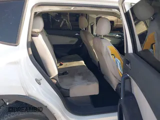 2018 Volkswagen Tiguan S with VIN 3VV1B7AX1JM119971, listed as a IAAI auction lot 42039977 with 108,932 mi miles and . Bid and sale history available at DreamBid. Image 8.