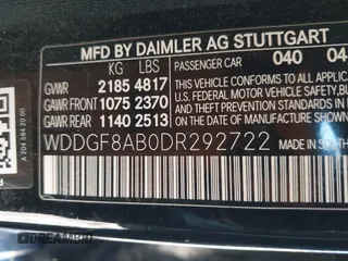 2013 Mercedes-Benz C 300 Sport z VIN WDDGF8AB0DR292722, wystawiony jako IAAI lot #42270735 z przebiegiem 113 119 mil mil oraz . Historia ofert i sprzedaży dostępna na DreamBid. Obrazek 9.