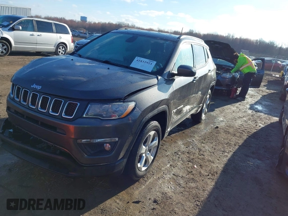 2020 Jeep Compass Latitude with VIN 3C4NJDBB3LT223939, listed as a IAAI auction lot 41832921 with 83,938 mi miles and . Bid and sale history available at DreamBid. Image 17.