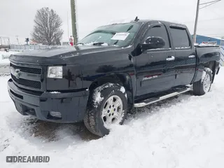 2007 Chevrolet Silverado 1500 LT w/1LT with VIN 3GCEK13397G532381, listed as a IAAI auction lot 41164920 with 212,354 mi miles. Bid and sale history available at carsss.com. Image 17.