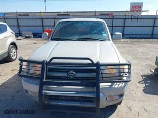 2000 Toyota 4Runner Limited with VIN JT3HN87R9Y9036076, listed as a IAAI auction lot 41637132 with 376,042 mi miles. Bid and sale history available at carsss.com. Image 6.