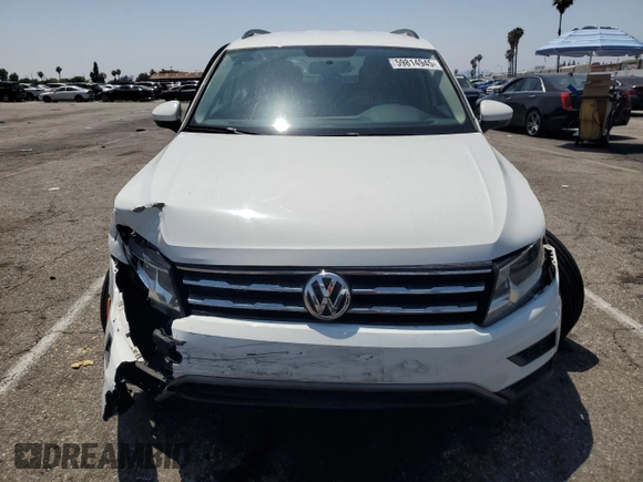 2020 Volkswagen Tiguan S with VIN 3VV1B7AX3LM055371, listed as a Copart auction lot 59814945 with 40,078 mi miles and Salvage title. Bid and sale history available at DreamBid. Image 5.