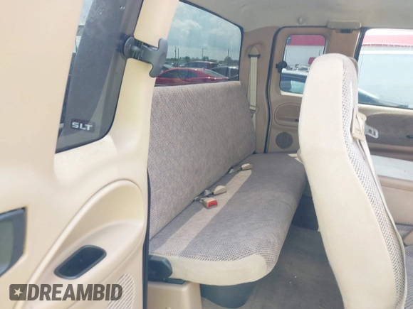 2001 Dodge 2500 with VIN 1B7KC23651J224436, listed as a IAAI auction lot 42013282 with 218,831 mi miles. Bid and sale history available at carsss.com. Image 8.
