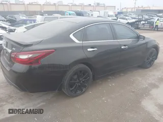 2017 Nissan Altima SL with VIN 1N4AL3AP0HC218528, listed as a IAAI auction lot 41967042 with 90,010 mi miles and . Bid and sale history available at DreamBid. Image 4.