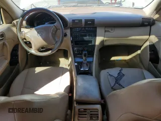 2004 Mercedes-Benz C 240 with VIN WDBRF61J84A607911, listed as a Copart auction lot 59142465 with 180,572 mi miles and Salvage title. Bid and sale history available at DreamBid. Image 8.