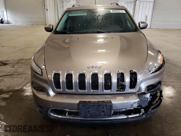 2017 Jeep Cherokee Limited with VIN 1C4PJLDS2HW662518, listed as a Copart auction lot 46896275 with 75,112 mi miles and Salvage title. Bid and sale history available at DreamBid. Image 5.