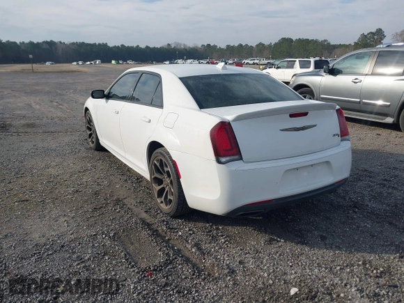 2016 Chrysler 300 with VIN 2C3CCABTXGH328909, listed as a IAAI auction lot 41788815 with 106,088 mi miles. Bid and sale history available at carsss.com. Image 3.