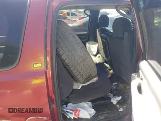 2002 Chevrolet Suburban LT with VIN 1GNFK16Z02J110518, listed as a IAAI auction lot 42672175 with Not provided miles and . Bid and sale history available at DreamBid. Image 8.