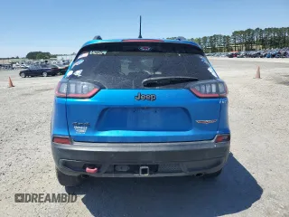 2019 Jeep Cherokee Trailhawk Elite z VIN 1C4PJMBXXKD309306, wystawiony jako Copart lot #53428305 z przebiegiem 99 448 mil mil oraz Szkoda całkowita • Salvage title. Historia ofert i sprzedaży dostępna na DreamBid. Obrazek 6.