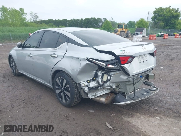 2019 Nissan Altima SL with VIN 1N4BL4EV8KC218304, listed as a IAAI auction lot 42394810 with 123,108 mi miles and . Bid and sale history available at DreamBid. Image 3.
