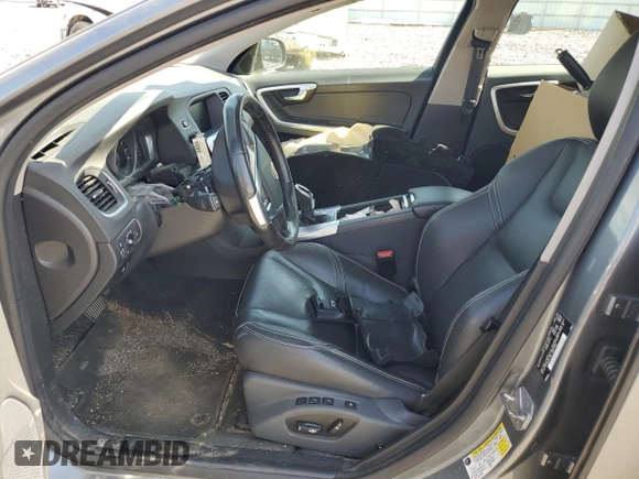 2018 Volvo V60 Dynamic with VIN YV140MEL2J2379191, listed as a Copart auction lot 56674385 with Not provided miles and Salvage title. Bid and sale history available at DreamBid. Image 7.
