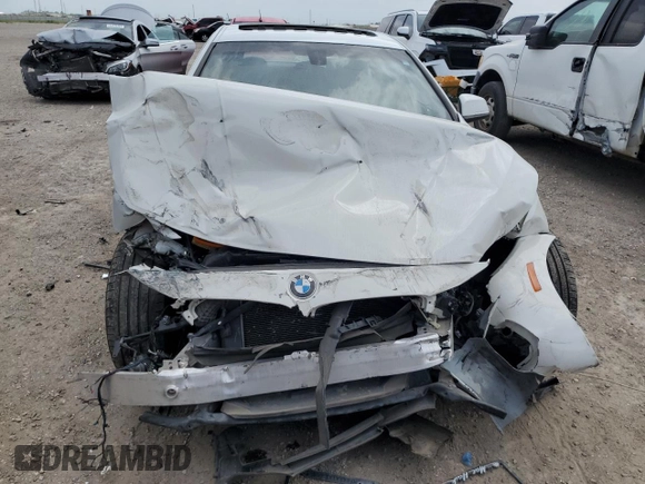 2017 BMW 4 Series 430i z VIN WBA4F7C55HG786295, wystawiony jako Copart lot #53821775 z przebiegiem Nie podano mil oraz Tytuł czysty. Historia ofert i sprzedaży dostępna na DreamBid. Obrazek 5.