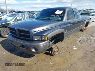 1999 Dodge Ram 2500 with VIN 3B7KF2367XG174415, listed as a IAAI auction lot 41662623 with 260,853 mi miles. Bid and sale history available at carsss.com. Image 2.