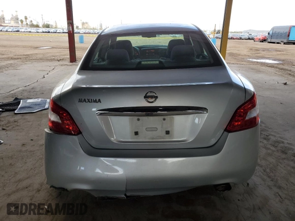 2011 Nissan Maxima S z VIN 1N4AA5AP5BC833519, wystawiony jako Copart lot #51573265 z przebiegiem 158 222 mil mil oraz Szkoda całkowita • Salvage title. Historia ofert i sprzedaży dostępna na DreamBid. Obrazek 6.