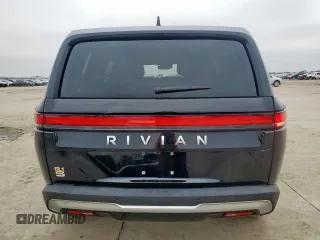2024 Rivian R1S Adventure z VIN 7PDSGABAXRN035556, wystawiony jako Copart lot #59114065 z przebiegiem 9119 mil mil oraz Szkody całkowita. Historia ofert i sprzedaży dostępna na DreamBid. Obrazek 6.