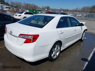 2012 Toyota Camry L with VIN 4T1BF1FK4CU572588, listed as a IAAI auction lot 41728104 with 107,874 mi miles. Bid and sale history available at carsss.com. Image 4.